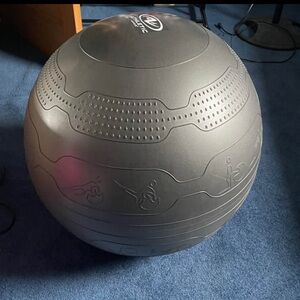 yoga/exercise ball